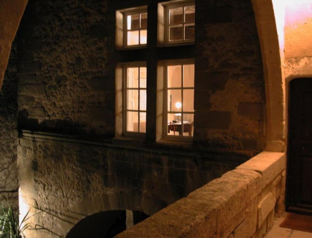 Monte Arena Bed & Breakfast Montaren-et-Saint-Mediers Luaran gambar