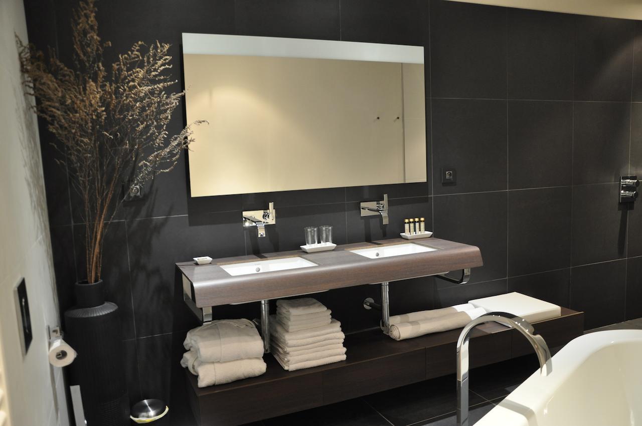 Monte Arena Bed & Breakfast Montaren-et-Saint-Mediers Bilik gambar